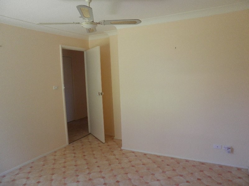 9 Bourke Place, Camden South NSW 2570
