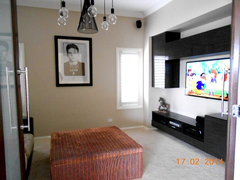 12 Agostini Circuit, Oran Park NSW 2570