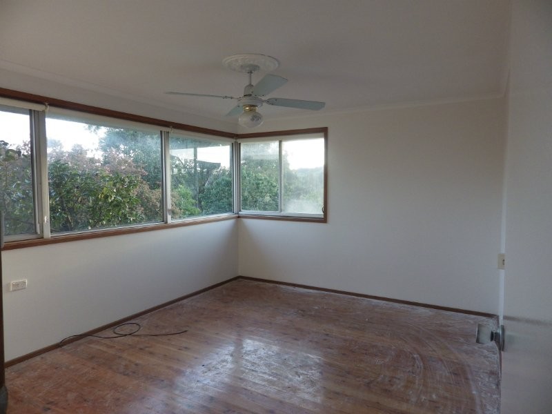 5 Haddon Place, Picton NSW 2571