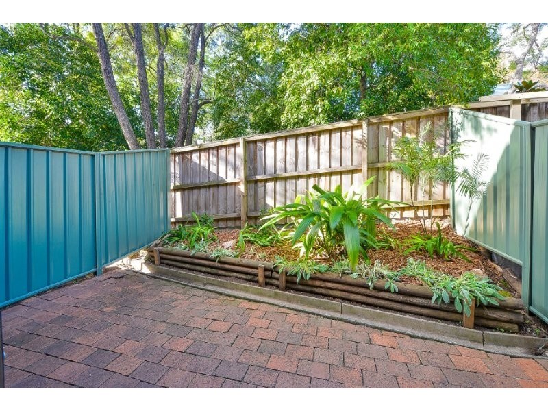 2/1-3 Broughton Street, Camden NSW 2570