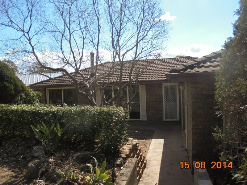 4 Greenaway Avenue, Camden South NSW 2570