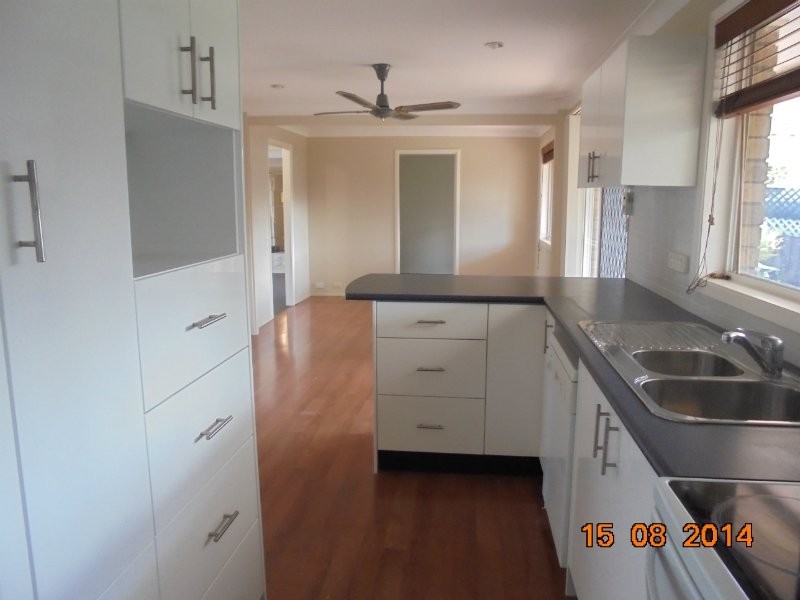 4 Greenaway Avenue, Camden South NSW 2570