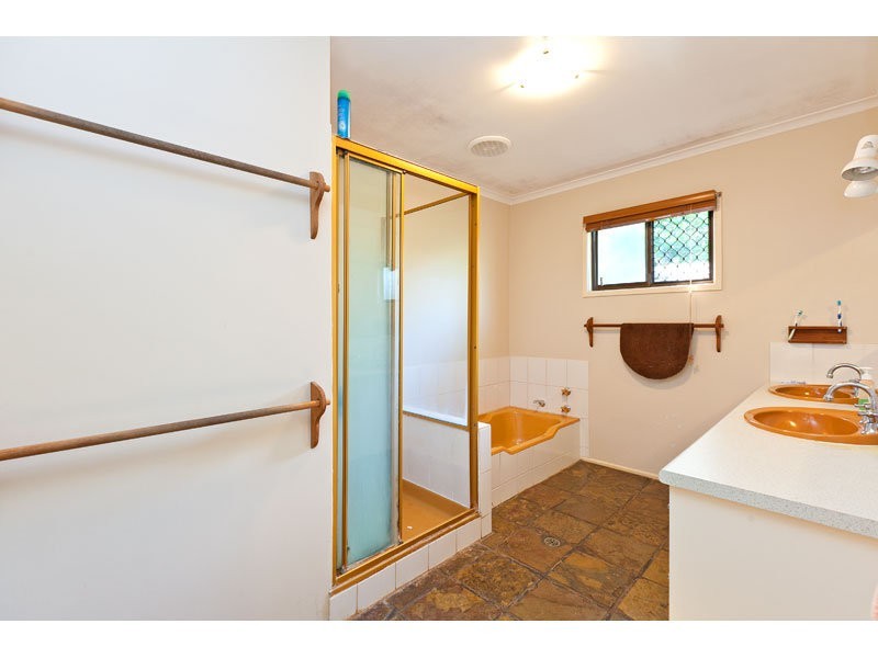 26 Oak Street, Ormiston QLD 4160