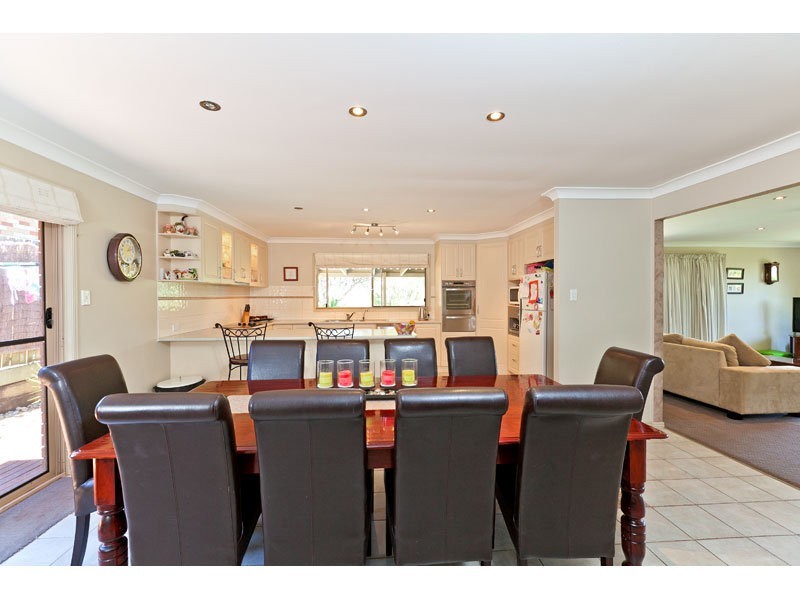 24 Montgomery Drive, Wellington Point QLD 4160