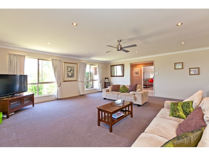 24 Montgomery Drive, Wellington Point QLD 4160