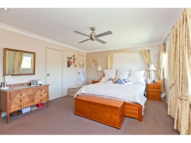 24 Montgomery Drive, Wellington Point QLD 4160
