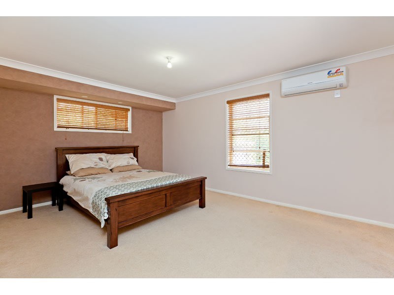 5 Horton Place, Wellington Point QLD 4160