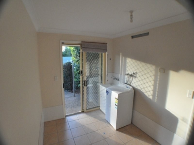 5 Horton Place, Wellington Point QLD 4160