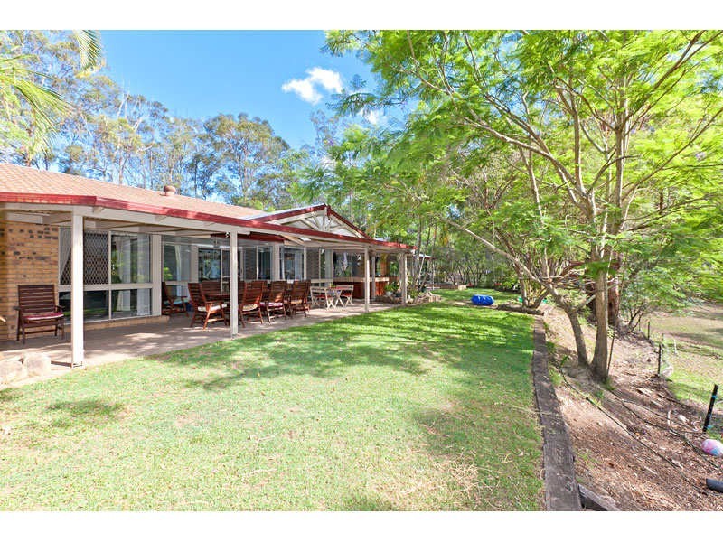 249 Avalon Road, Sheldon QLD 4157