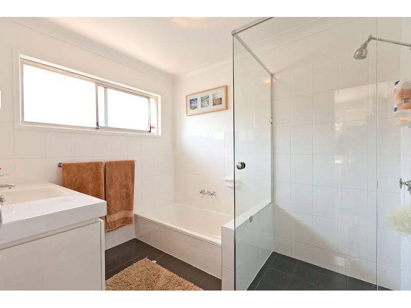 36 Murray Street, Birkdale QLD 4159