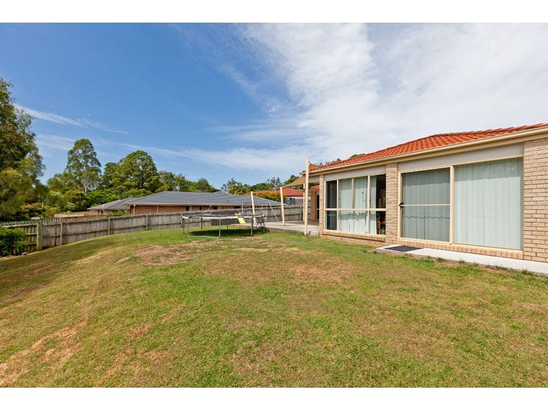 24 Jennifer Street, Birkdale QLD 4159