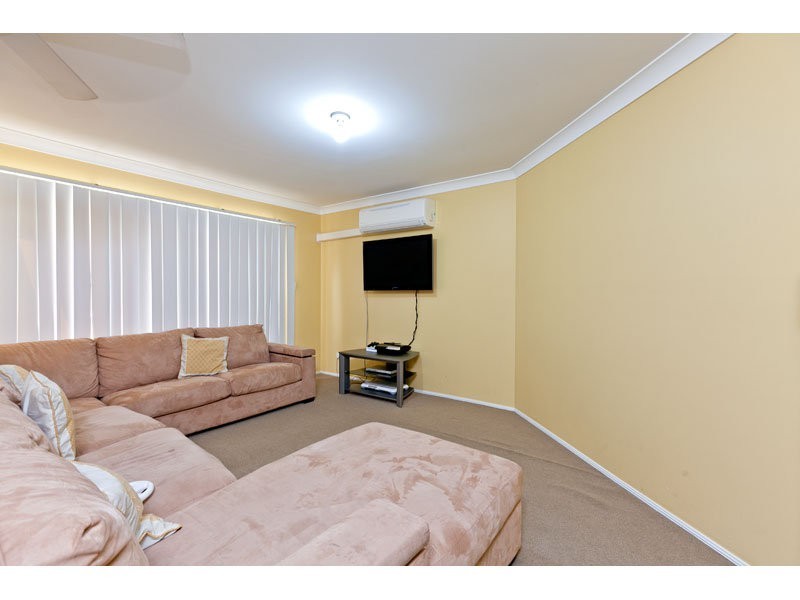 24 Jennifer Street, Birkdale QLD 4159