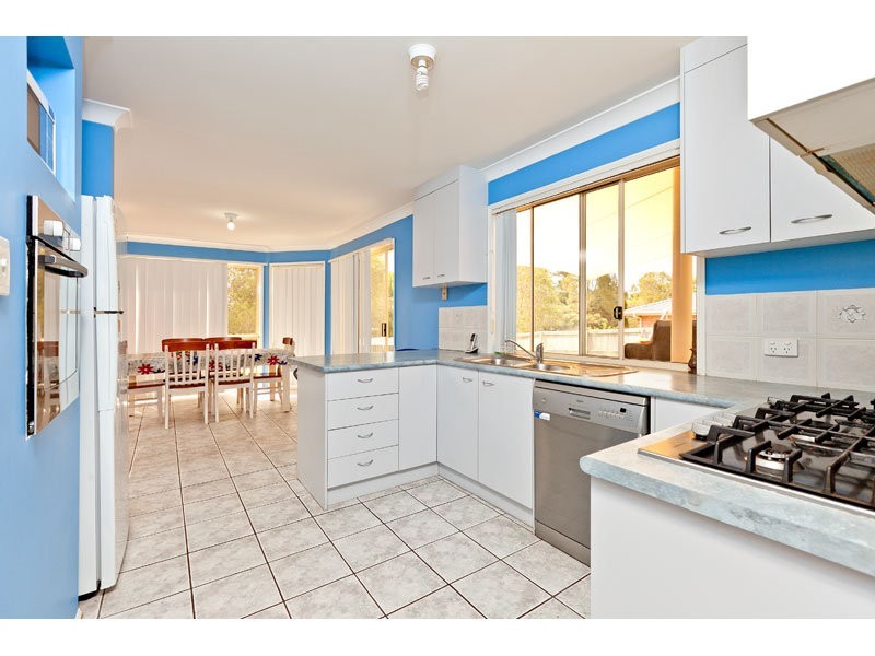 24 Jennifer Street, Birkdale QLD 4159