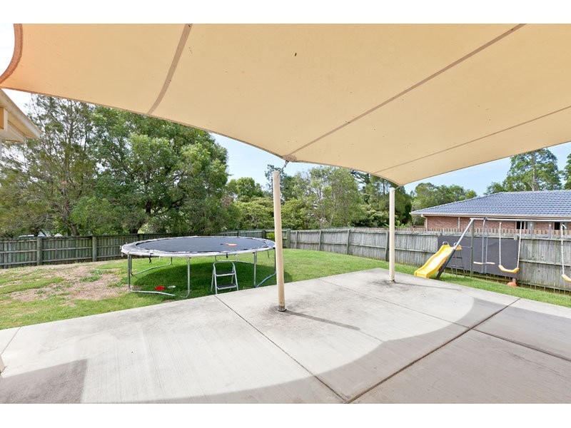 24 Jennifer Street, Birkdale QLD 4159