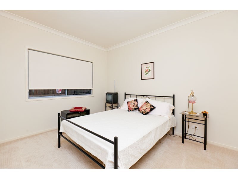 2 Lachlan Dve, Wakerley QLD 4154