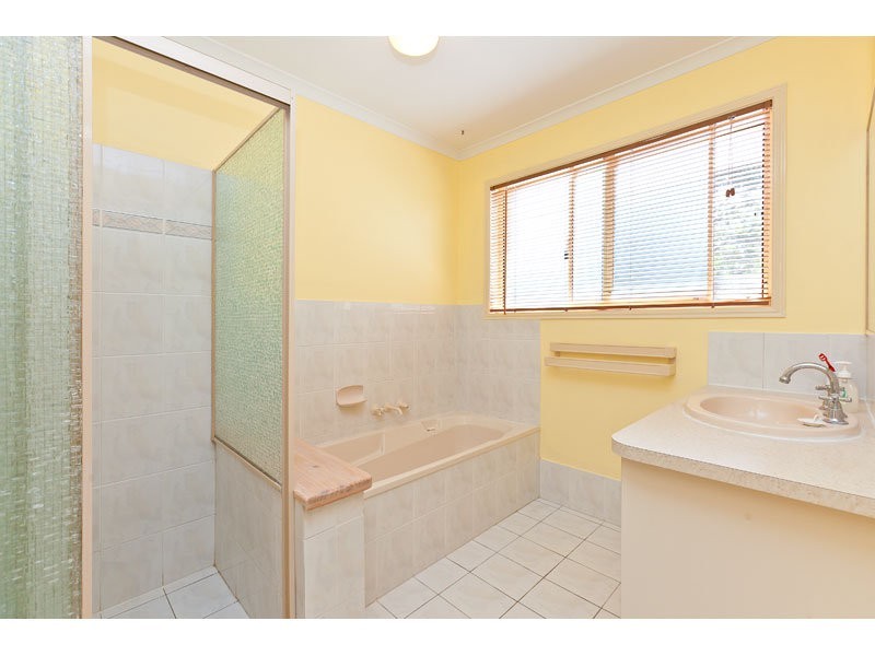 7 Rosewood Street, Birkdale QLD 4159