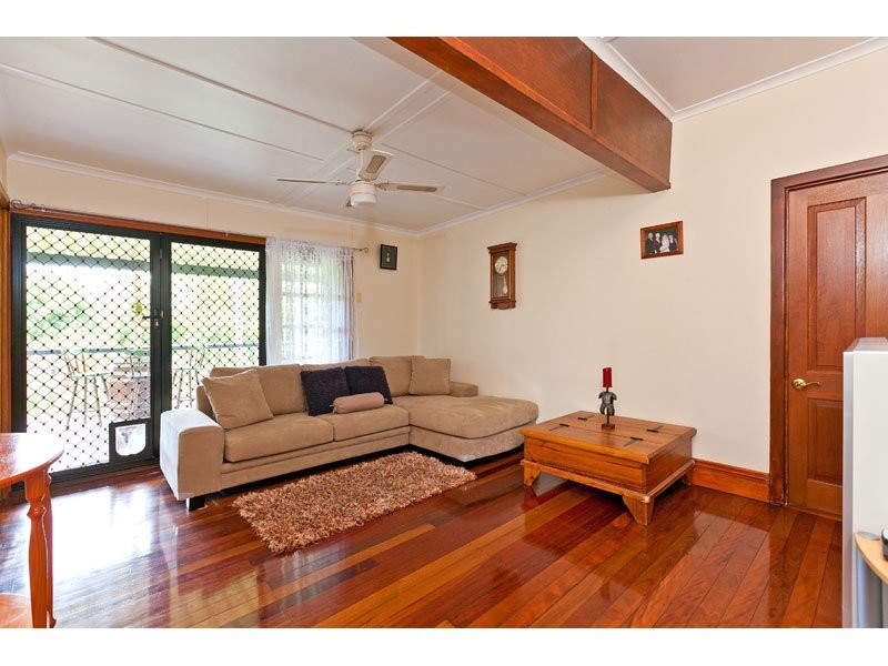 254 Whites Road, Lota QLD 4179