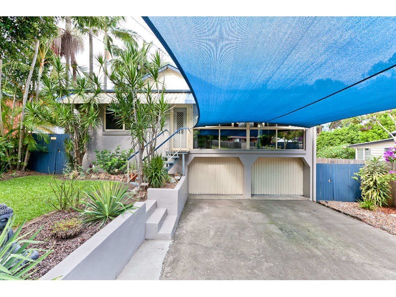 254 Whites Road, Lota QLD 4179