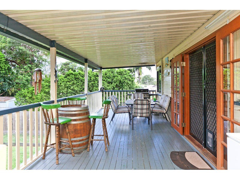 254 Whites Road, Lota QLD 4179