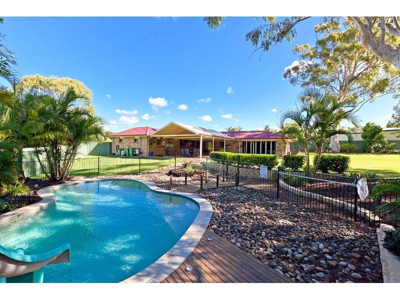 10 Cockateil Court, Thornlands QLD 4164