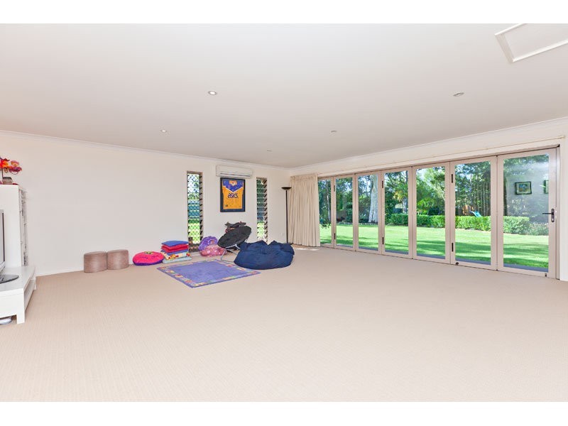 10 Cockateil Court, Thornlands QLD 4164