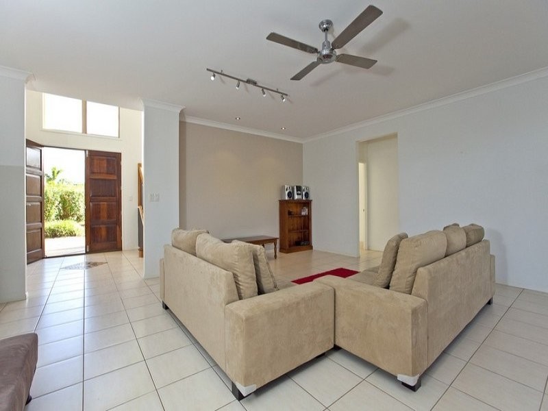 13 Braemar Street, Redland Bay QLD 4165