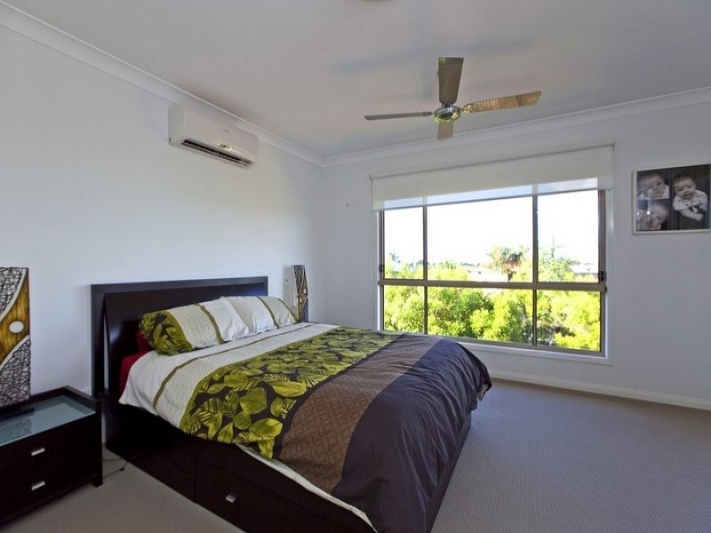 13 Braemar Street, Redland Bay QLD 4165