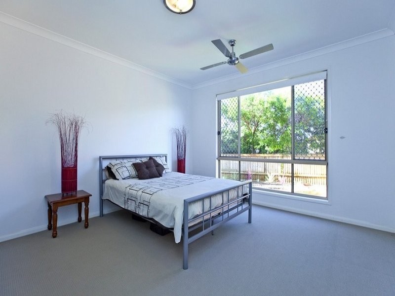13 Braemar Street, Redland Bay QLD 4165