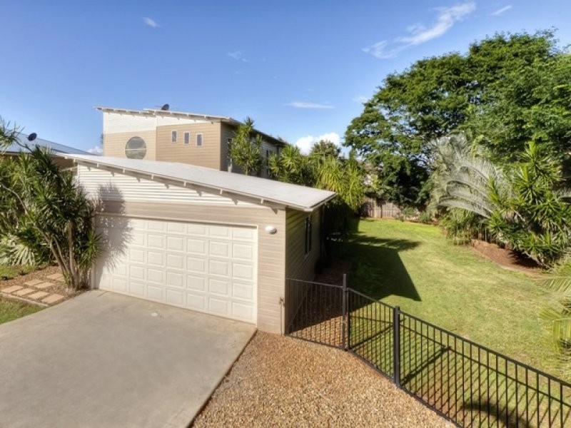 9 Dennison Court, Redland Bay QLD 4165