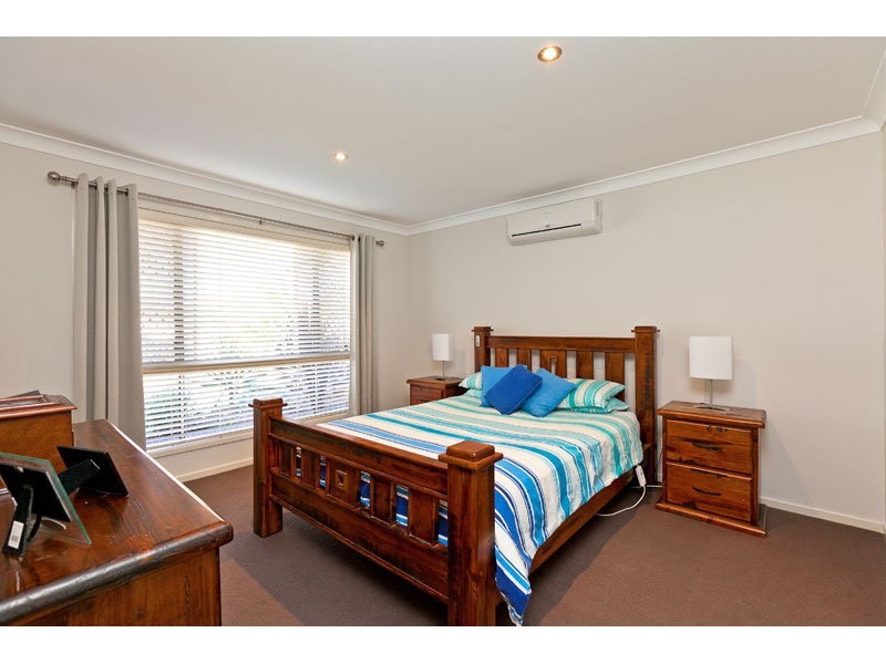 5 Coachwood Street, Redland Bay QLD 4165