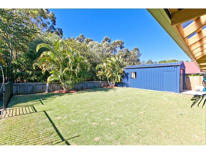 20 Sunningdale Drive, Redland Bay QLD 4165