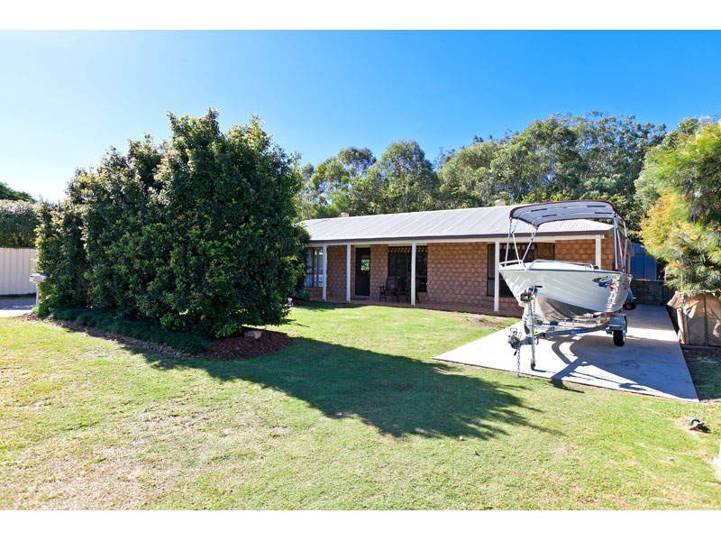 20 Sunningdale Drive, Redland Bay QLD 4165