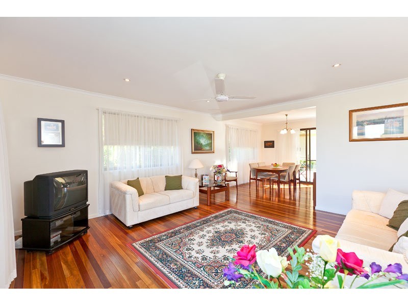 11 Werong Crescent, Cleveland QLD 4163