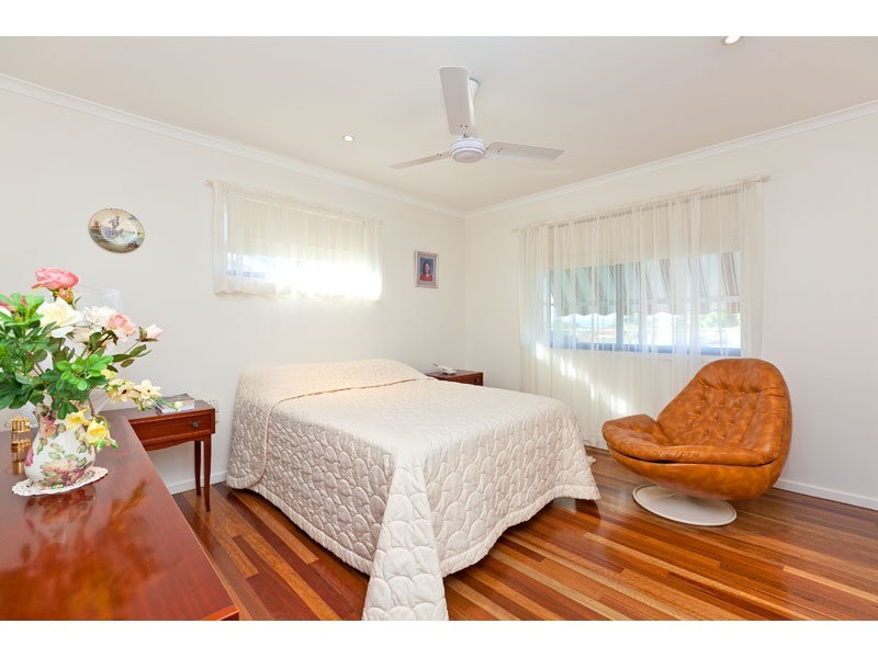 11 Werong Crescent, Cleveland QLD 4163