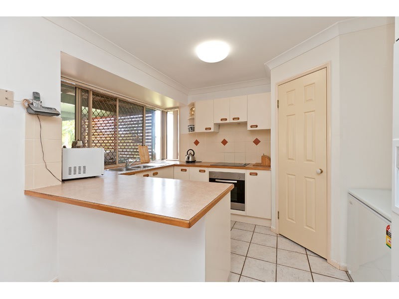 14 Westburn Court, Redland Bay QLD 4165