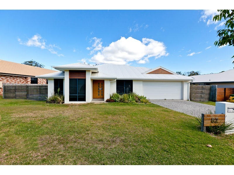 82 Ebony Crescent, Redland Bay QLD 4165