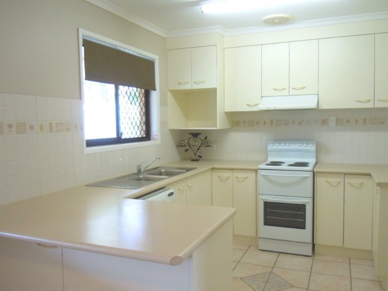 35 Lawn Terrace, Capalaba QLD 4157