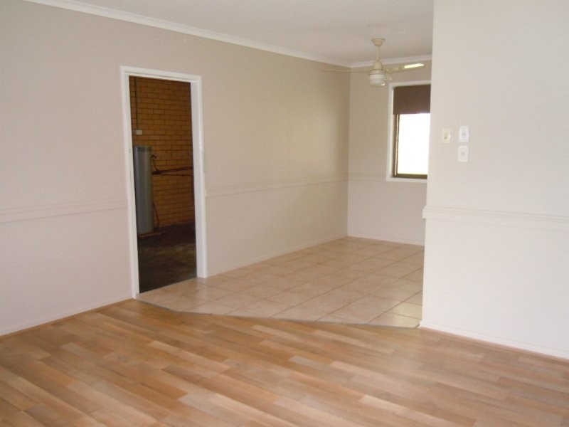 35 Lawn Terrace, Capalaba QLD 4157