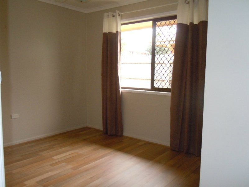 35 Lawn Terrace, Capalaba QLD 4157