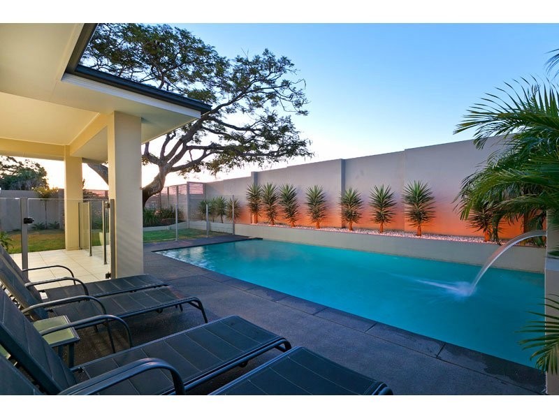 2 Rosemary St, Thornlands QLD 4164