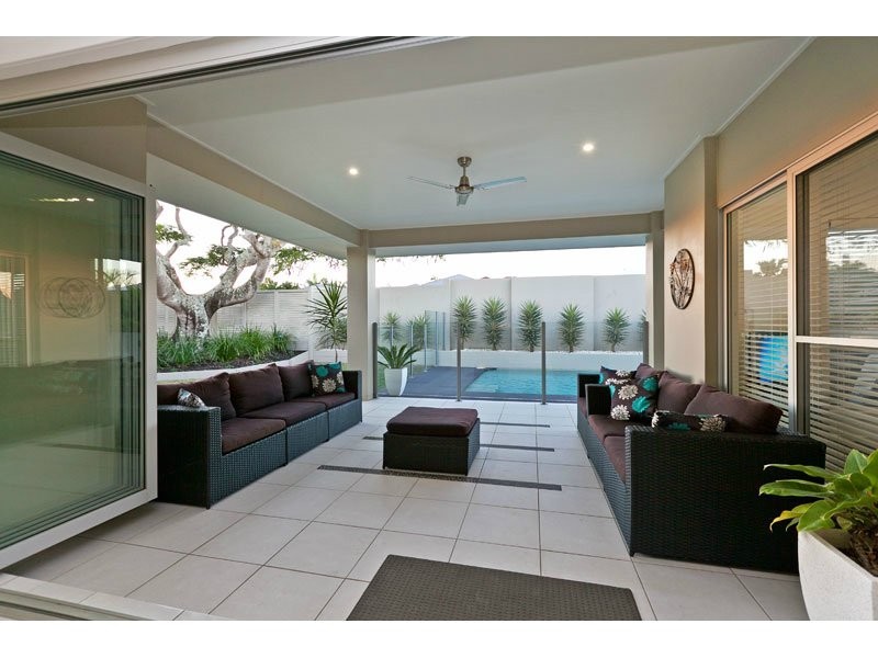 2 Rosemary St, Thornlands QLD 4164