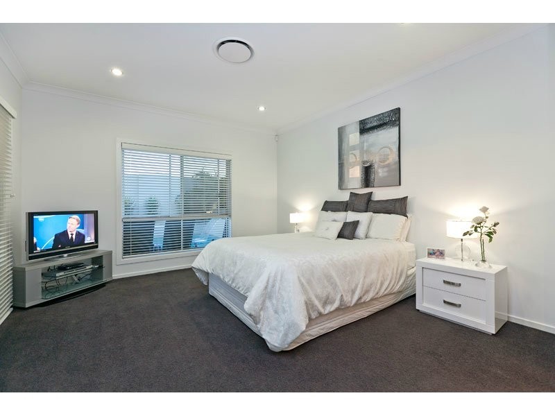 2 Rosemary St, Thornlands QLD 4164