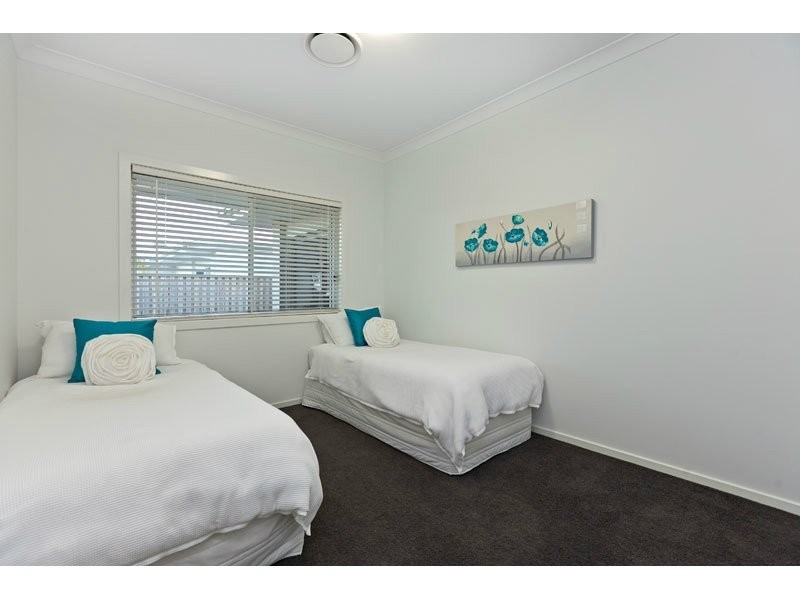 2 Rosemary St, Thornlands QLD 4164