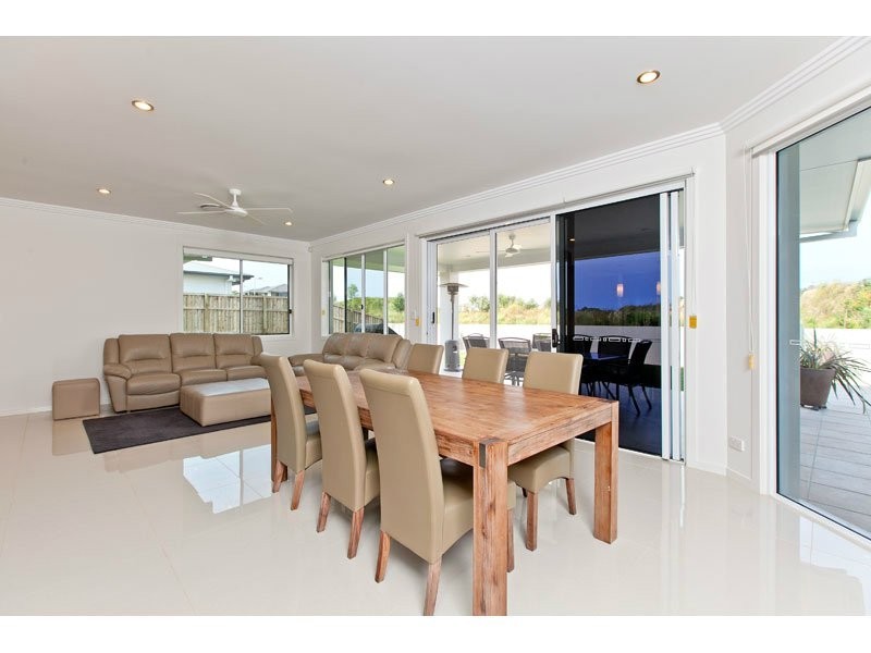 1 Elderberry Street, Thornlands QLD 4164