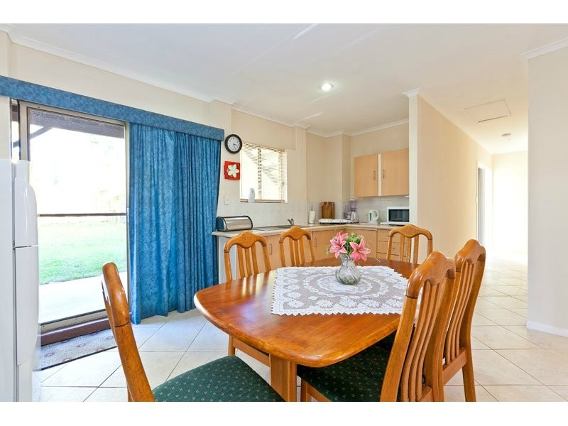 7 Raymond Street, Birkdale QLD 4159