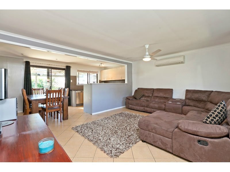 18 Churchill Street, Capalaba QLD 4157