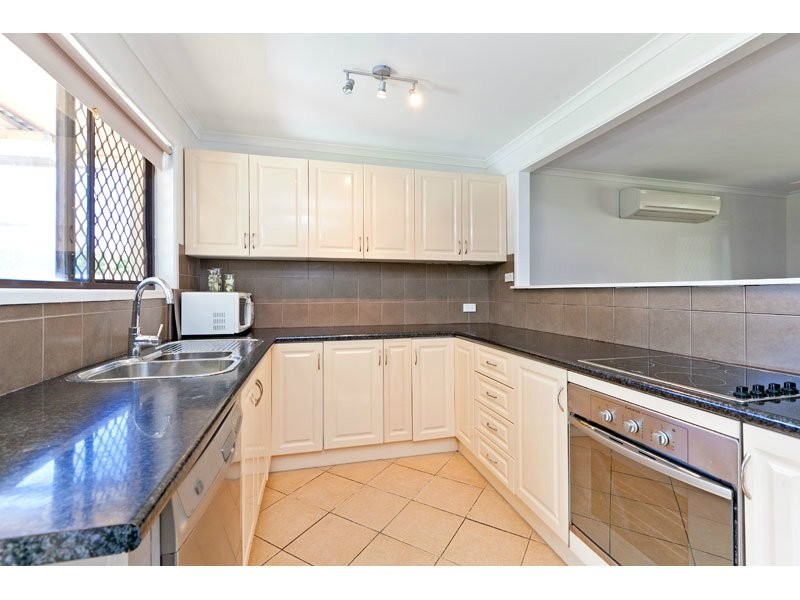 18 Churchill Street, Capalaba QLD 4157