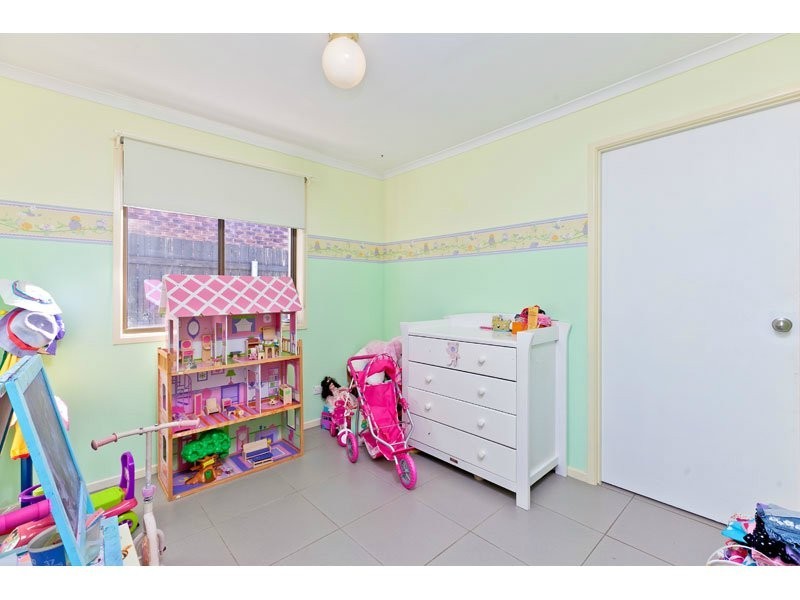 18 Churchill Street, Capalaba QLD 4157