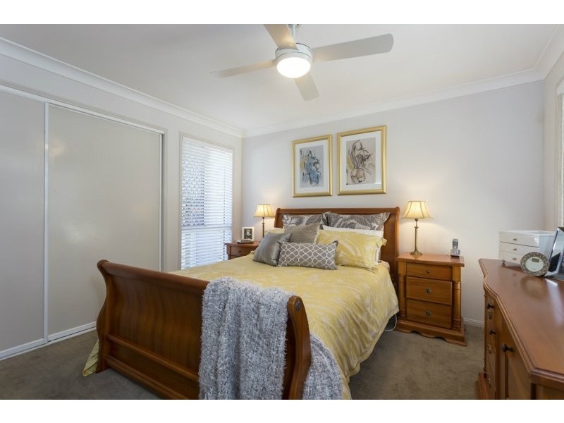 2 Pecan Court, Birkdale QLD 4159