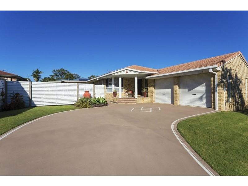 2 Pecan Court, Birkdale QLD 4159